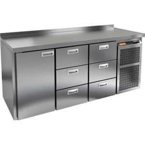 Стол холодильный среднетемпературный HiCold GN 133 BR2 TN